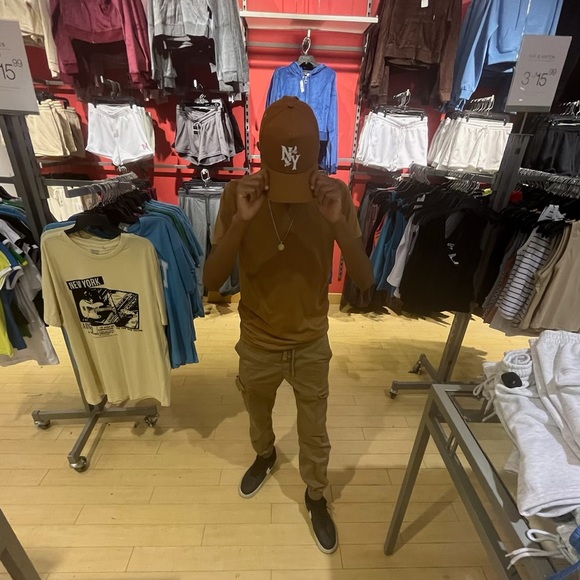 Meet your Posher, Jazier - Picture 1 of 1